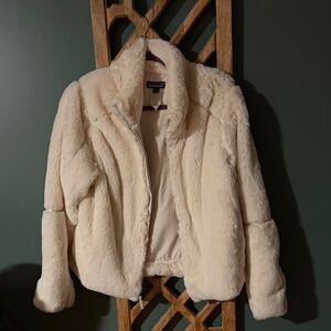 Patagonia Women's Cream Teddy Jacket